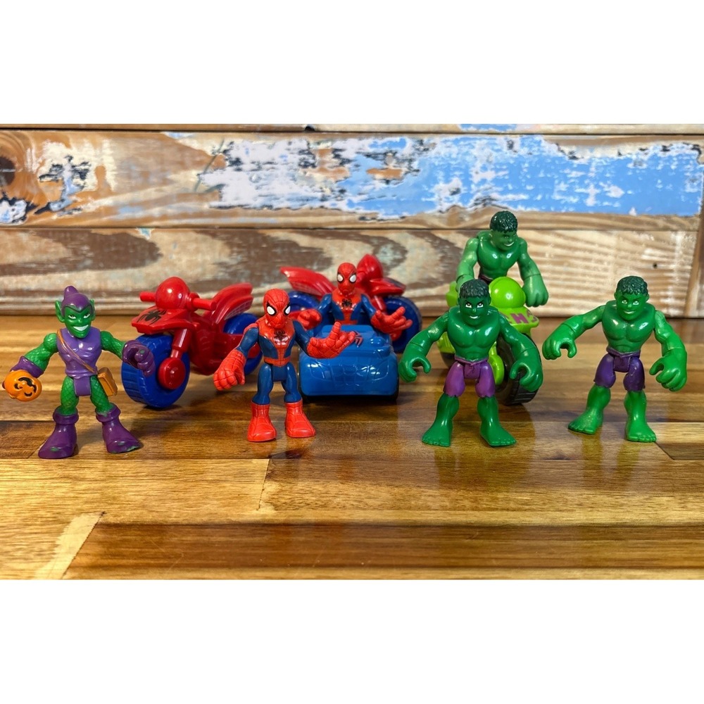 Playskool Marvel Super Hero Spider-Man, Hulk, Green Goblin Motorcycles & Car